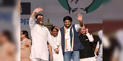 காங்கிரஸ் கட்சியில் இருந்து விலகினார் ஹர்திக் பட்டேல் - விரைவில் பாஜகவில் ஐக்கியமா?