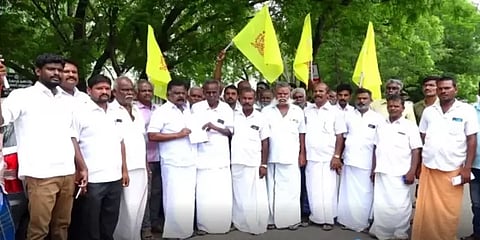 ’வீரபாண்டிய கட்டபொம்மனை இழிவுபடுத்தும் நோக்கில் யூட்யூப்பில் வீடியோக்கள்’- போலிசில் புகார்