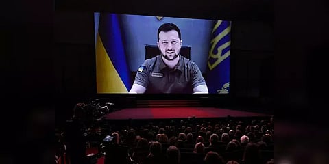 ’சர்வாதிகாரிகள் மரித்துப் போவார்கள்’-கேன்ஸ் திரைப்பட விழாவில் உக்ரைன் அதிபர் பேச்சு!