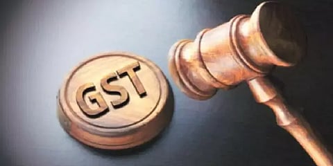 `ஜிஎஸ்டியில் சட்டம் இயற்ற மத்திய, மாநிலங்களுக்கு சம அதிகாரம் உள்ளது'-உச்சநீதிமன்றம் அதிரடி
