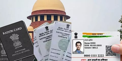 ``பாலியல் தொழிலாளர்களை கண்ணியத்துடன் நடத்தனும், ஆதார் கொடுக்கனும்"-உச்சநீதிமன்றம் உத்தரவு