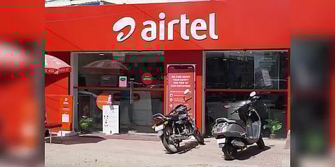 ப்ரீபெய்ட் கட்டணத்தை மீண்டும் உயர்த்துகிறது ஏர்டெல்! அதிர்ச்சியில் வாடிக்கையாளர்கள்