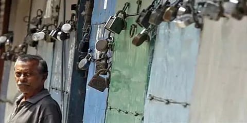 சாதி ரீதியிலான கணக்கெடுப்பு கோரி இன்று முழு அடைப்பு போராட்டம்