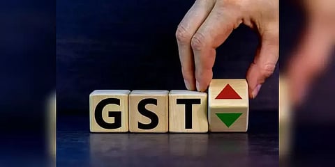 ஜிஎஸ்டி வரி உயர்வு முடிவை தள்ளிவைக்கும் மத்திய அரசு.. என்ன காரணம்? முழு விபரம்!