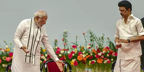 முதல்வர் தன் மாநிலத்திற்காக பிரதமரிடம் கேட்காமல் வேறு யாரிடம் கேட்பார்?- வாசகர் கமெண்ட்ஸ்