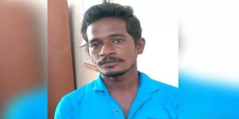 மளிகை கடையில் திருடு போன தக்காளி பெட்டிகள்.. சிசிடிவி காட்சியில் சிக்கிய இளைஞர்!