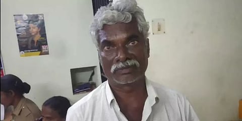 வீட்டில் தனியாக இருந்த 16 வயது சிறுமிக்கு நேர்ந்த கொடூரம் - 60 வயது முதியவர்மீது போக்சோ