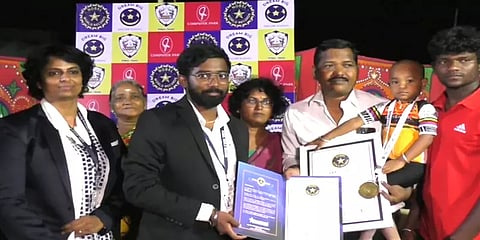 கரூர்: தொடர்ந்து 5 மணி நேரம் ஸ்கேட்டிங் - 3 வயது சிறுமி உலக சாதனை