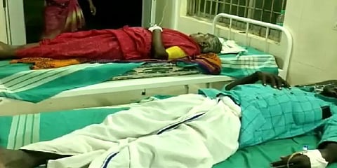 கோழிக்கறி சோறு சாப்பிட்ட கரும்பு வெட்டும் தொழிலாளர்கள் 40 பேருக்கு வாந்தி மயக்கம்