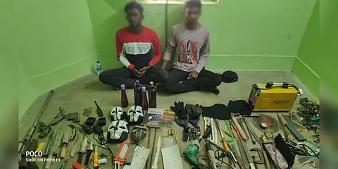 சேலம்: யூடியூப் பார்த்து துப்பாக்கி தயாரித்த இளைஞர்கள் கைது