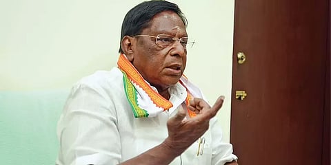 "அமலாக்கத்துறையின் நோட்டீஸ் பிரதமரின் வக்கிர புத்தியையே காட்டுகிறது”- நாராயணசாமி காட்டம்