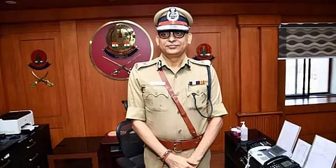 சென்னையில் 32 காவல் ஆய்வாளர்கள் அதிரடியாக மாற்றம் - காவல் ஆணையர் சங்கர் ஜிவால் உத்தரவு