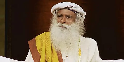 'மண்ணை ஒரு வளமாக கருதக்கூடாது; உயிராக கருத வேண்டும்'- ஜக்கி வாசுதேவ் கருத்து