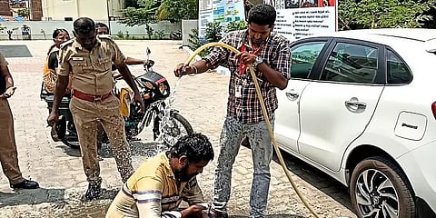 'செல்லூர் ராஜுவின் ஆதரவாளர் சொத்தை பறித்துக்கொண்டு கொலை மிரட்டல்'- தற்கொலைக்கு முயன்ற நபர்