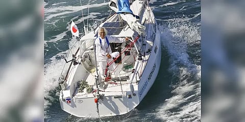 “இளமை திரும்புதே”- 83 வயதில் பசுபிக் பெருங்கடலை தனியாளாக கடந்து முதியவர் சாதனை!