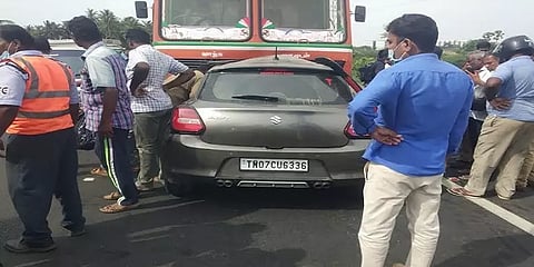 மருத்துவமனைக்கு சென்ற பெண் பயிற்சி மருத்துவர் - லாரி, கார் நேருக்கு நேர் மோதி நடந்த சோகம்