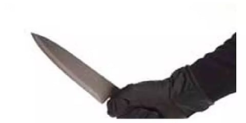 வரதட்சணை கொடுமையால் மனைவியின் விரலை வெட்டிய ராணுவ வீரர்! உ.பி.யில் கொடூரம்