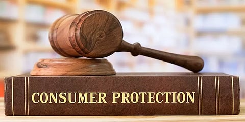 பயணியை தகாத வார்த்தைகளால் திட்டிய பரிசோதகர் - ரூ.50,000 நஷ்ட ஈடு வழங்க ரயில்வேக்கு உத்தரவு