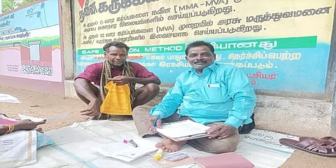 எளியோரின் வலிமை கதைகள் 33 : 'எழுதிக் கொடுக்கிற மனுவால நல்லது நடக்குதுனா மகிழ்ச்சிதான்'