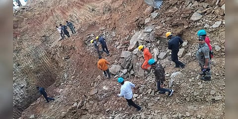 80 மணி நேரத்தை தாண்டி ஆழ்துளை கிணற்றில் விழுந்த சிறுவன் - மீட்க தொடரும் போராட்டம்!