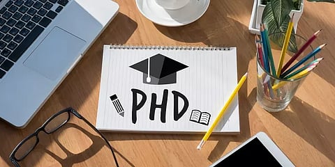 `இனி PhD படிக்க முதுநிலை கல்வி கட்டாயமில்லை... இளநிலை கல்வியே போதும்!’- யுஜிசி அறிவிப்பு