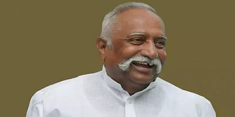 "பல்லை உடைத்து விடுவேன்" - போலீஸ் அதிகாரியை மிரட்டிய காங்கிரஸ் எம்எல்சி