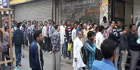 ₹500 கேட்டா ₹2500 கொடுக்குமா? வாரி வழங்கிய ATM : நாக்பூரில் நடந்த சுவாரஸ்யத்தின் பின்னணி!