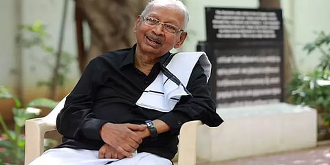 'அறியாமையில் இருக்கிறார் ஆளுநர்' - கி.வீரமணி