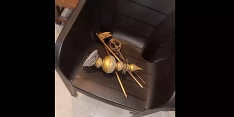 போலீசாரை கண்டதும் ’ஐம்பொன் சிலைகளை’ விட்டுவிட்டு தெறிச்சு ஓடிய கொள்ளையர்கள்!