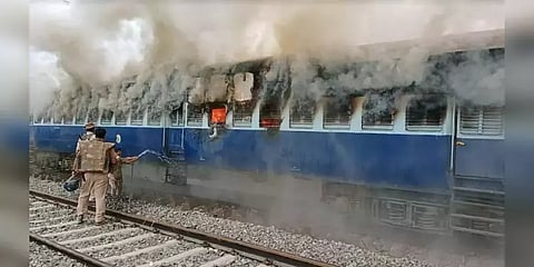 அக்னிபாத் எதிர்ப்பு போராட்டங்கள் - தெரிந்துகொள்ள வேண்டிய டாப் 10 தகவல்கள் இதோ!