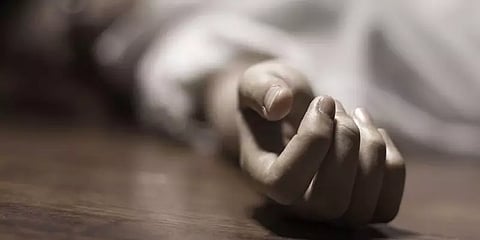 செல்போனில் விளையாடிய மகள் - குடிபோதையில் அதட்டிய தம்பியை கொலைசெய்த அண்ணன்