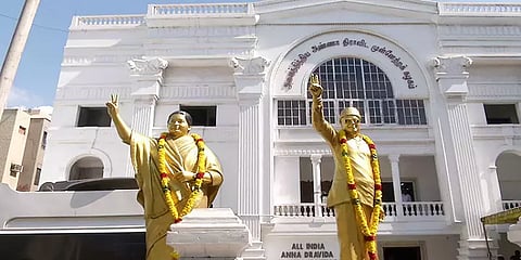 அரசியல் முக்கியத்துவம் வாய்ந்த அதிமுக பொதுக்குழு கூட்டங்கள்... ஒரு பார்வை