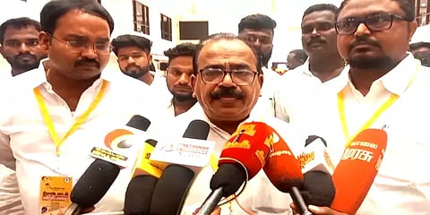 'பாஜகவின் லாஜிக்கில் அதிமுக பலி' - நாஞ்சில் சம்பத்