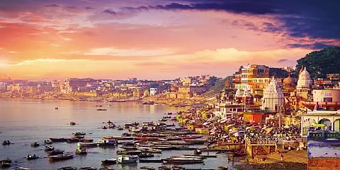 காசி, காயாவுக்கு விமான சுற்றுலா அறிவித்தது IRCTC.. பேக்கேஜ் விவரம் என்னென்ன தெரியுமா?