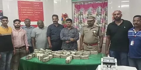 எழும்பூர் ரயில் நிலையத்தில் ரூ.94.23 லட்சம் ரொக்கம் பறிமுதல் - தீவிர விசாரணை