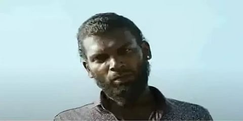 பிரபல மலையாள நடிகர் மரத்தில் தூக்கிட்டு தற்கொலை