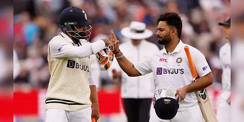 சரிந்த அணியை சேவாக் போல் அதிரடி சதம் விளாசி மீட்ட ரிஷப்! மிரண்டு போன இங்கிலாந்து