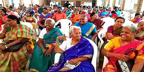 ஓமலூர்: ஏழு தலைமுறையினர் ஒன்று கூடி கொண்டாடிய சந்திப்பு திருவிழா