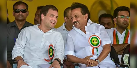 எடப்பாடி பழனிசாமியிடம் ராகுல்காந்தி பேசினாரா? - பதறிபோய் விளக்கம் கொடுத்த காங்கிரஸ்