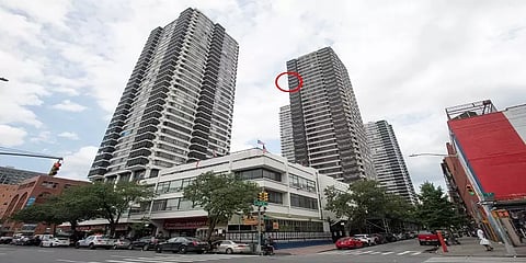 29வது மாடியிலிருந்து தவறி விழுந்த குழந்தை; கதறிய பெற்றோர்.. நியூயார்க்கில் நடந்த பரிதாபம்!