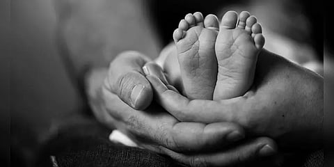 சரியாக படிக்கவில்லை எனக்கூறி 4 வயது மகளை அடித்தே கொன்ற பெற்றோர்! ஜார்க்கண்டில் கொடூரம்!