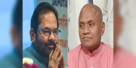 ஒரே நேரத்தில் 2 மத்திய அமைச்சர்கள் அடுத்தடுத்து ராஜினாமா! பின்னணி என்ன?