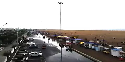 மெரினா கடற்கரையை ட்ரோன் மூலம் தீவிரமாக கண்காணிக்கும் காவல்துறை – காரணம் என்ன?