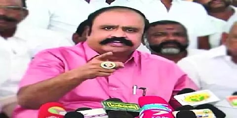 'அன்று ஒரு பேச்சு, இன்று ஒரு பேச்சு'.. இபிஎஸை கலாய்த்த புகழேந்தி