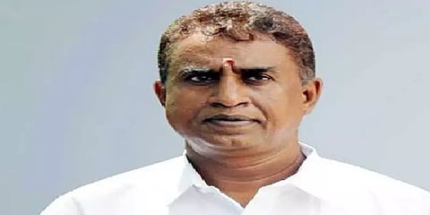 எஸ்.பி. வேலுமணியின் நண்பரின் இடங்களில் தொடரும் வருமான வரி சோதனை