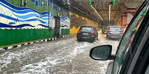 வடமாநிலங்களில் தீவிரமடையும் கனமழை... வெப்பம் குறைவதால் மக்கள் மகிழ்ச்சி!