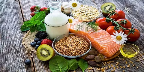 50 வயதைக் கடந்தவரா?.. இதயத்தை பலப்படுத்த இந்த உணவுகளை மிஸ் பண்ணீராதீங்க!