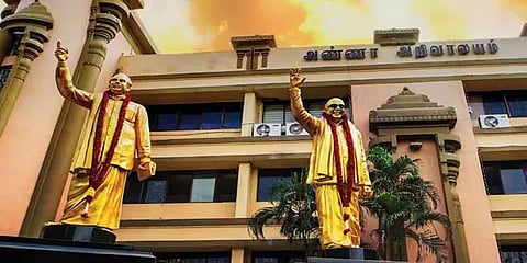 மருத்துவமனையில் முதல்வர் ஸ்டாலின் - துரைமுருகன் தலைமையில் திமுக எம்.எல்.ஏ.க்கள் கூட்டம்