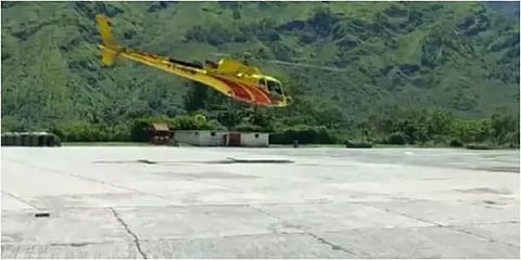 நிலச்சரிவில் மாட்டிக்கொண்ட மானசரோவர் யாத்திரை பக்தர்கள் - ஹெலிகாப்டர் மூலம் மீட்பு