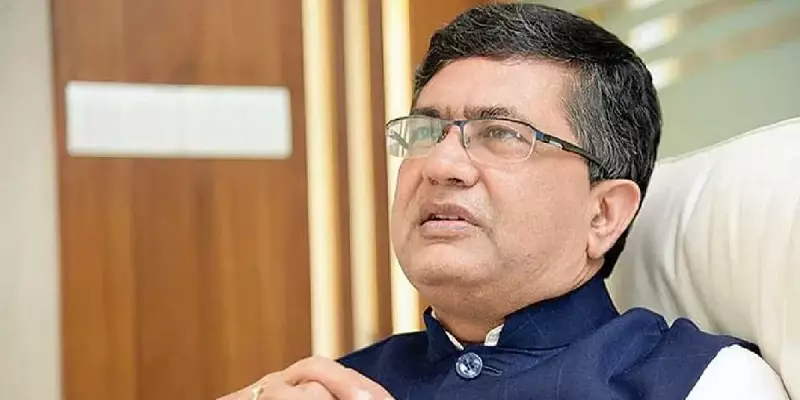 தேசிய பங்குச்சந்தைக்கு புது சிஇஓ - நிர்வாக இயக்குநர் நியமனம்! யார் இந்த ஆஷிஷ் குமார்?